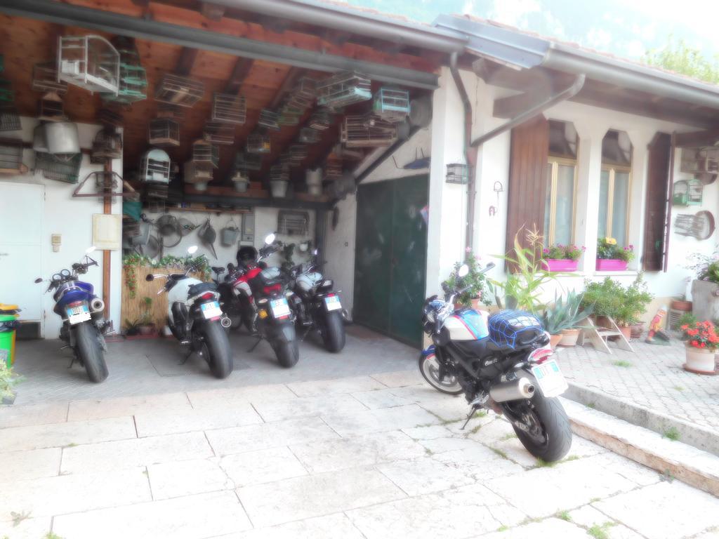 Antico Albergo Sant'Antonio Fonzaso Εξωτερικό φωτογραφία