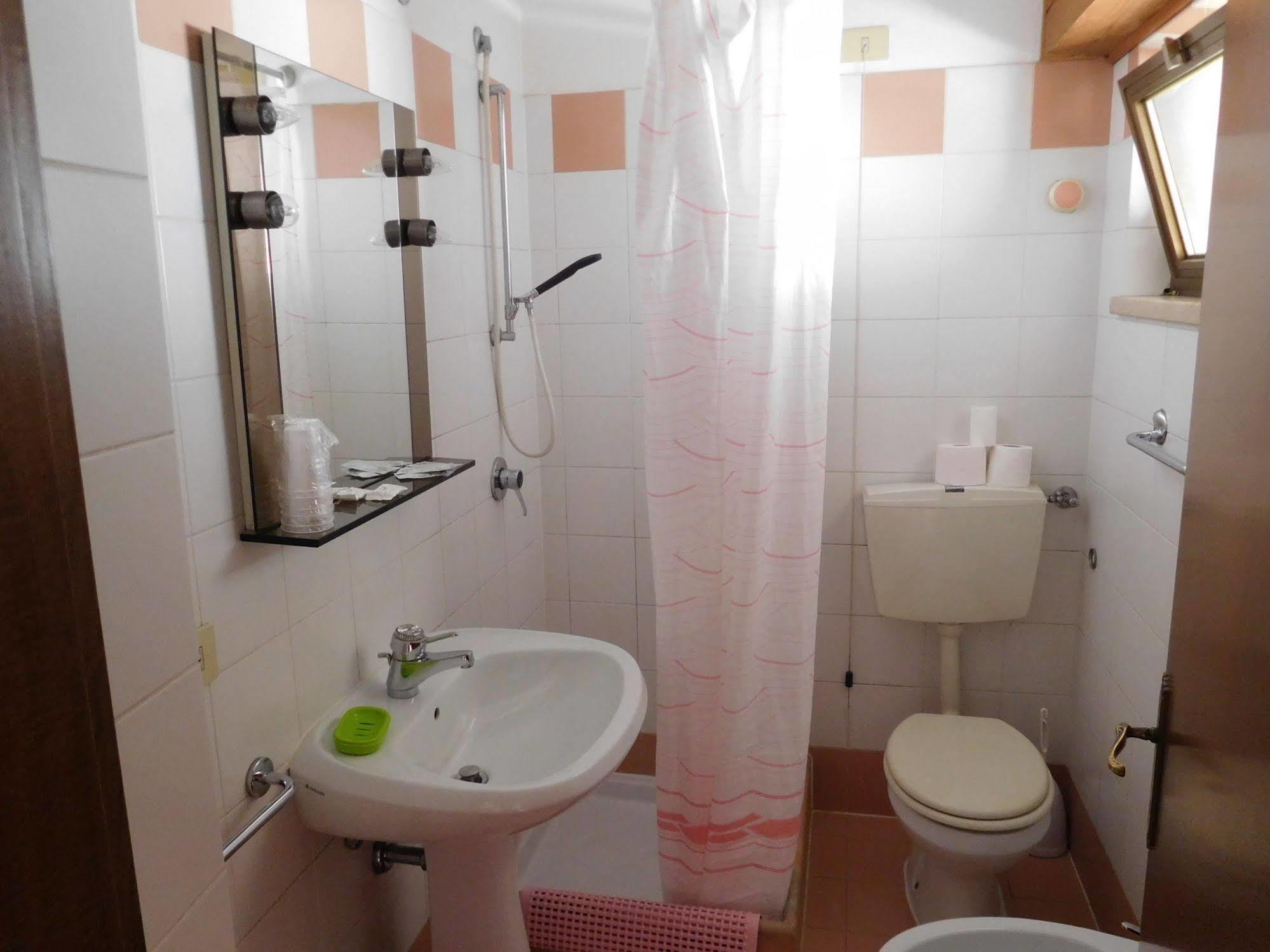 Antico Albergo Sant'Antonio Fonzaso Εξωτερικό φωτογραφία