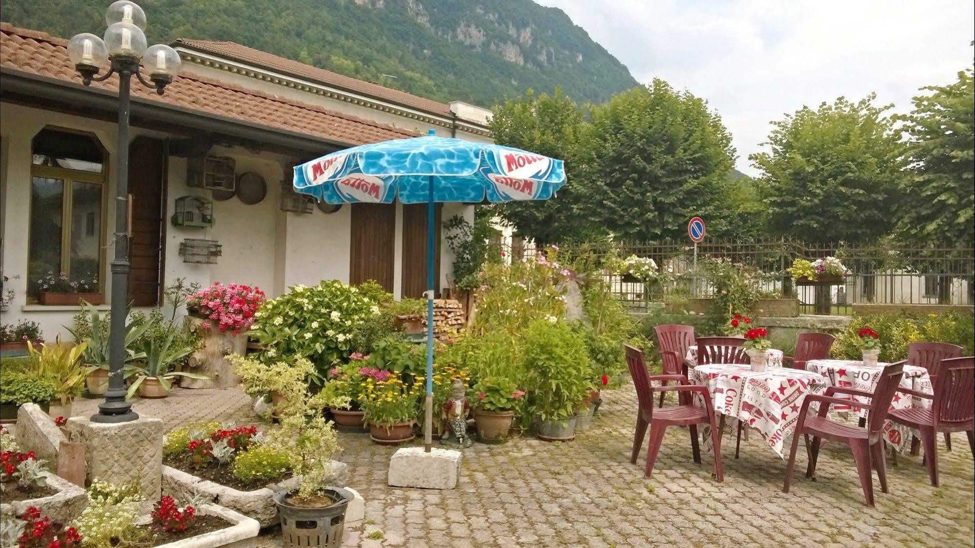 Antico Albergo Sant'Antonio Fonzaso Εξωτερικό φωτογραφία